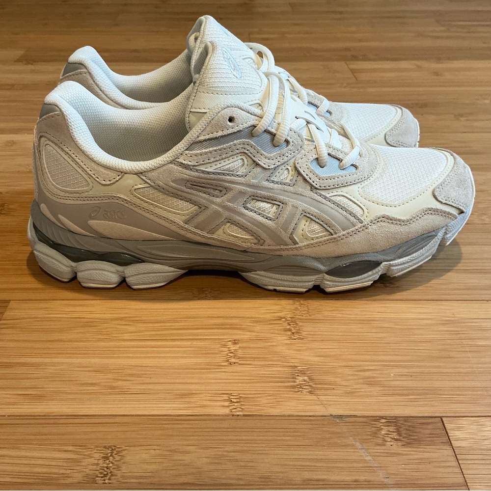 Asics Gel NYC - 10.5 M
